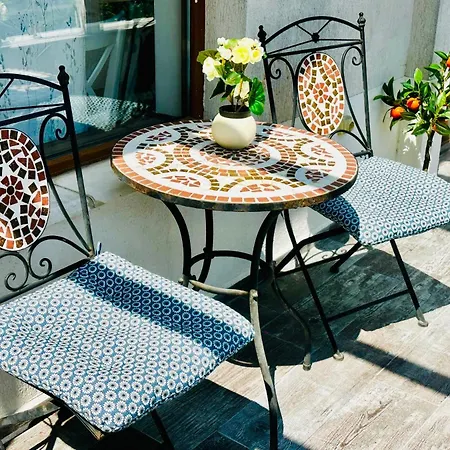 Apartament Parkside &